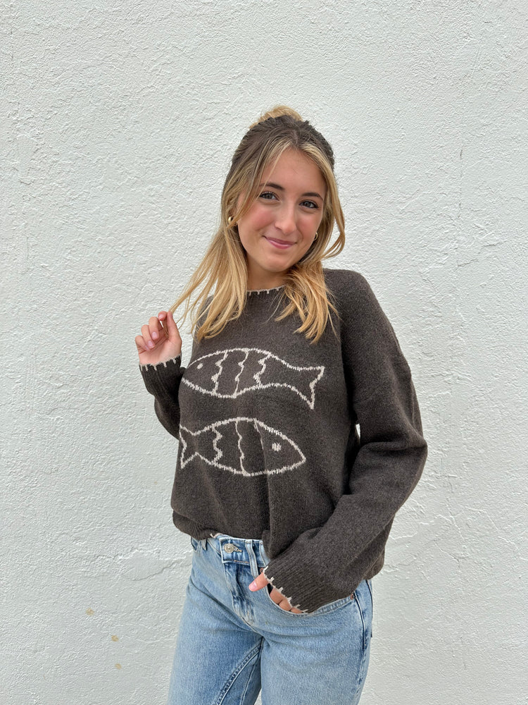 FISH KNIT SWEATER